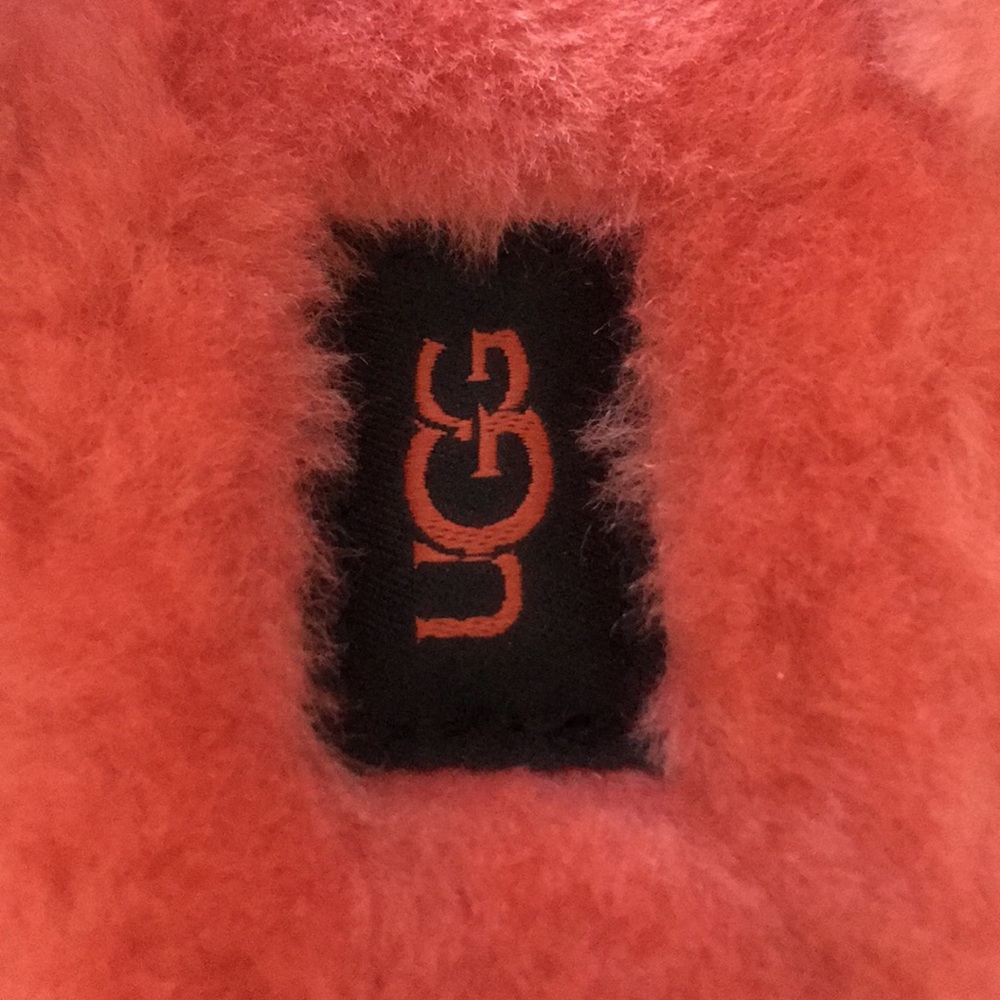 New!!! Ugg Yeah Slide Fuzz Slipper/Sandal. - image 2